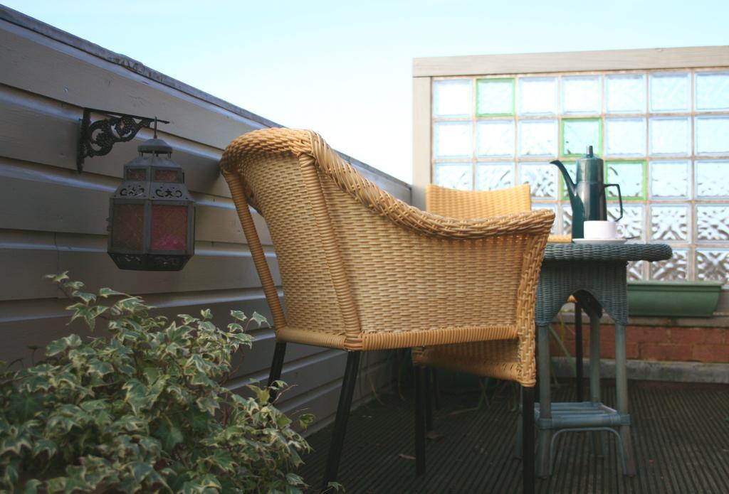 The Telstar Bed & Breakfast เอ็กซิเตอร์ ภายนอก รูปภาพ